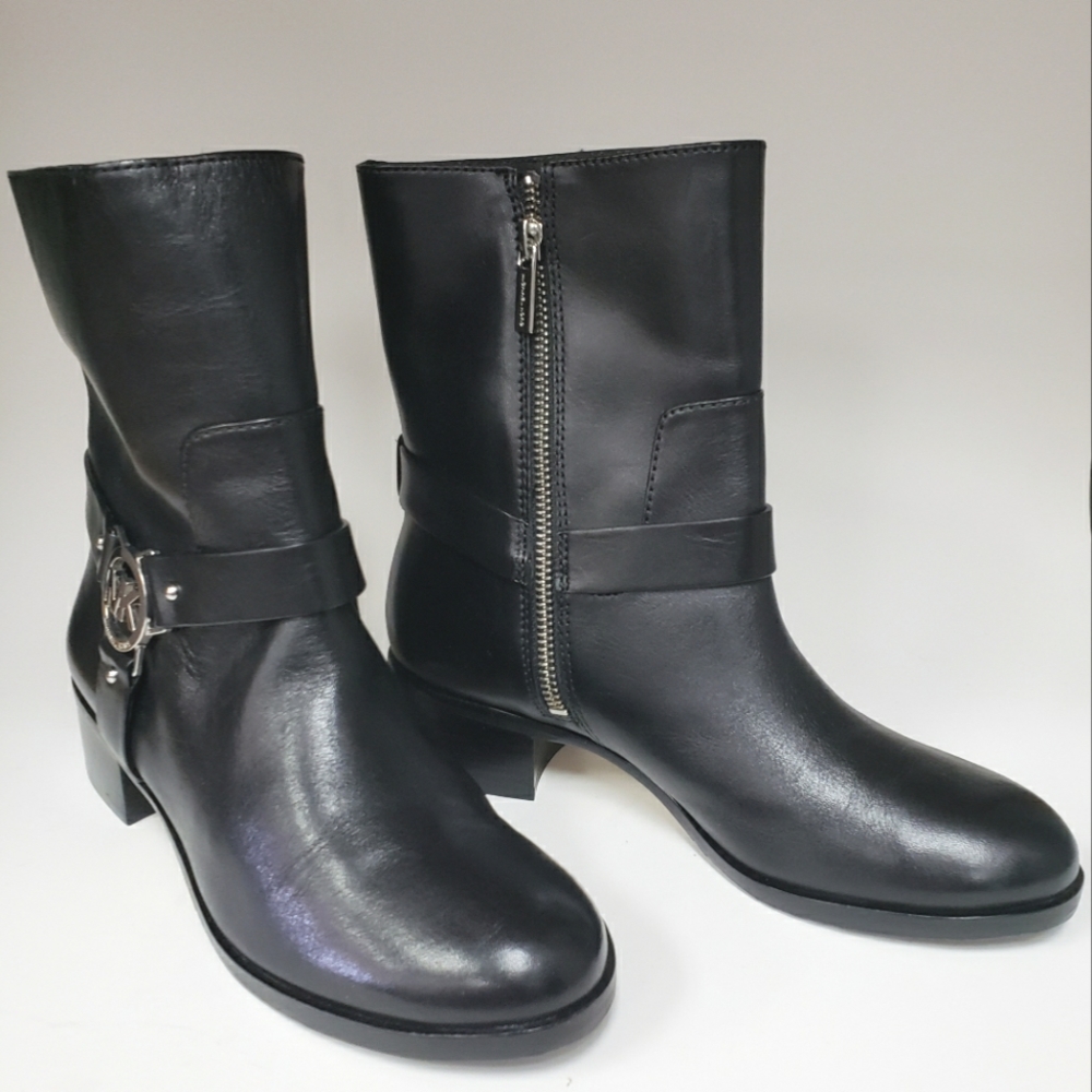 NEW Women's Michael Kors Turner Ankle Boot Black Leather Sz. 6